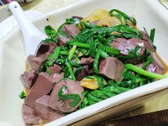 -标记美食新鲜猪杂(兴南大道店)