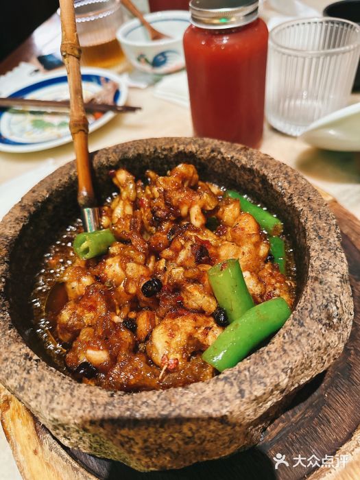 桂满陇-西湖船宴(西单大悦城店)石锅杭椒牛蛙图片