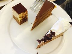 -东方红海鲜百汇(国际大厦店)