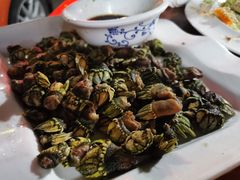 笔架-梅子大排档