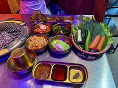 -釜山火炉·海鲜烤肉(紫藤路店)