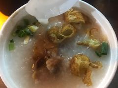 -明哥牛什粥(鸿运阁店)