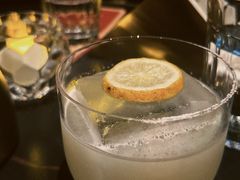 -Bar Fable 寓·药到病除