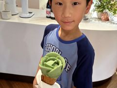 -潮一不贰·法式甜品·生日蛋糕·西式简餐(外滩店)