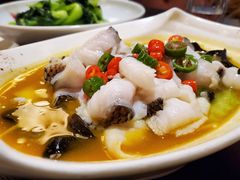 招牌川香酸菜鱼-柒园·三十年创意杭帮菜(龙湖滨江天街店)