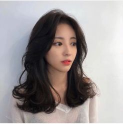 -首脑美发沙龙
