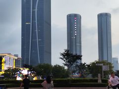 -日照君临天下大酒店