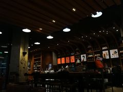 -星巴克臻选(成都九方店)