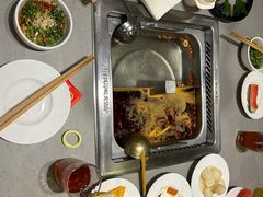 -海底捞火锅(漕宝路店)