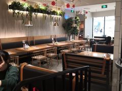 大堂-必胜客(百联又一城店)