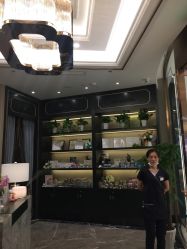 -思妍丽美容