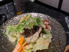 -山川小町·极番烧肉(新地假日广场店)