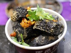 -黑色经典臭豆腐·湖南特产(太平街口店)