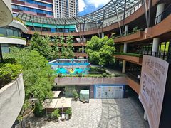 -瑞虹新天地月亮湾