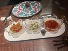 -海派悦庭·海胆烧麦·新融合菜(凯德广场店)