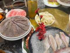-小天鹅火锅·一线江景洪鼎旗舰店(洪崖洞店)