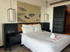 -三亚湾海居雅高铂尔曼度假酒店