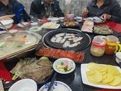 -牛得很·鲜牦牛肉烧烤·牛羊肉菌汤锅(康定店)