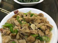 -瑞丰园庭院餐厅·白族传统家常菜