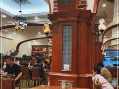 大堂-清真·玛丽亚新疆菜主题餐厅(浙江中路店)