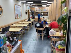 大堂-筋饼豆腐脑一绝