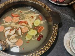 -小志家.野生菌鲜切牦牛肉牛杂火锅