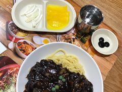 炸酱面-香港饭店0410(弘大店)