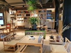 -光海书局(南京东路第一百货店)