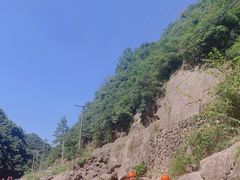 -安吉龙王山峡谷漂流