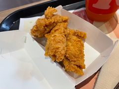 -肯德基(中纬店)