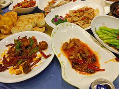 -伊和园清真餐饮
