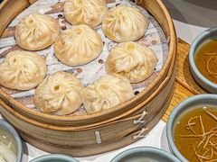 -馋三尺蟹粉小笼(人民广场店)