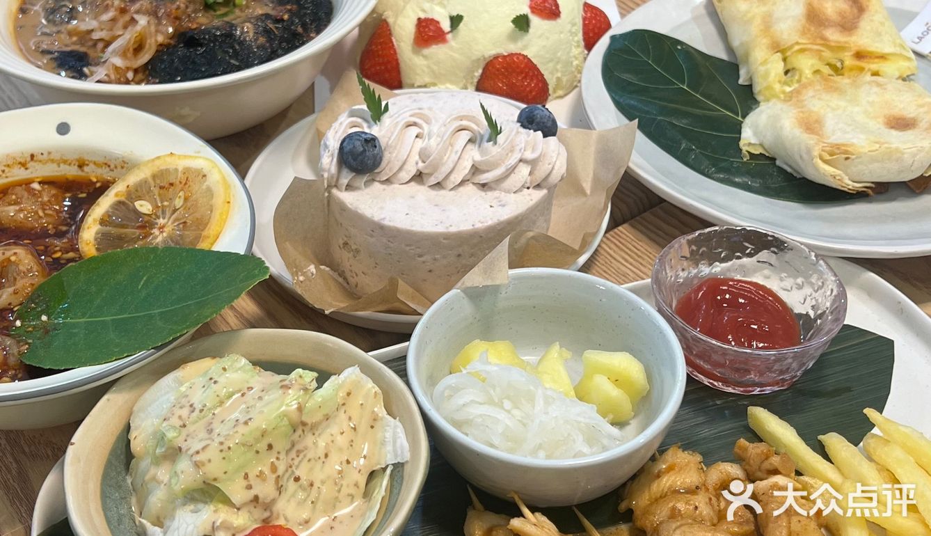 厦门｜第一次吃炙烤春卷太好吃了！咸蛋黄芝士