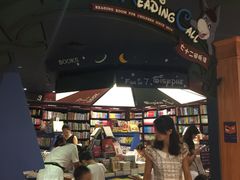 -西西弗书店＆矢量咖啡(花园城店)