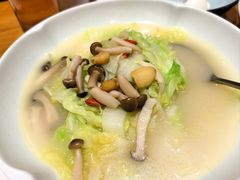 -乐忻皇朝(上海中心大厦店)