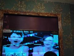 -路边边地标烧烤·川菜·小龙虾·音乐酒馆(良乡长虹店)