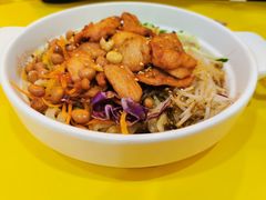 -嗨皮儿·现蒸面皮(抄纸巷店)