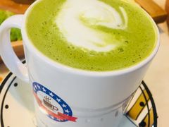 热抹茶奶茶-吉姆丽德乡村西餐厅(闵行交大店)