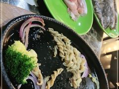 -新艺自助美食城(中山路店)