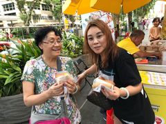 -詹爷爷乌节路街头冰淇淋