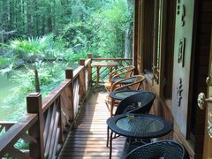 -上海怡沁园度假酒店