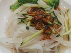 擀面皮-秦陕印象超级肉夹馍(万达广场西安民乐园店)