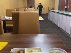 -宁波之星奔驰4S店(海曙店)