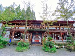 进门右边-青城甲(青城山店)