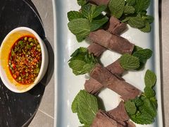 -花菇朵·云山雀 ll 野生菌锅·野果酸汤·精品滇菜(万柳店)