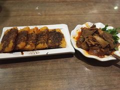 -蓉李记成都名小吃(二七万达店)