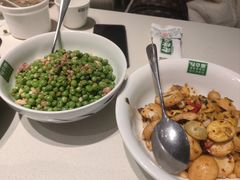 -绿草地·湘菜(7mall店)