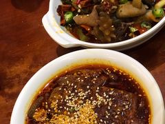 冒鸭血-付小姐在成都(中山公园店)
