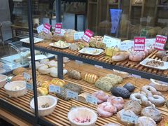 -焙丽拾光(麦凯乐直营店)