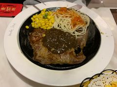 -豪客来牛排(中央花苑店)